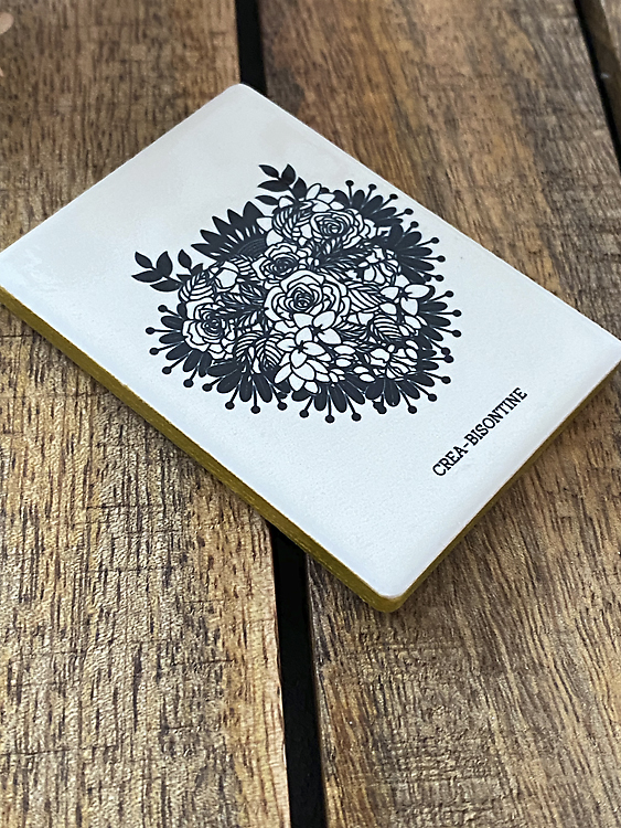 Magnet en céramique Ex voto fleuri – Image 3