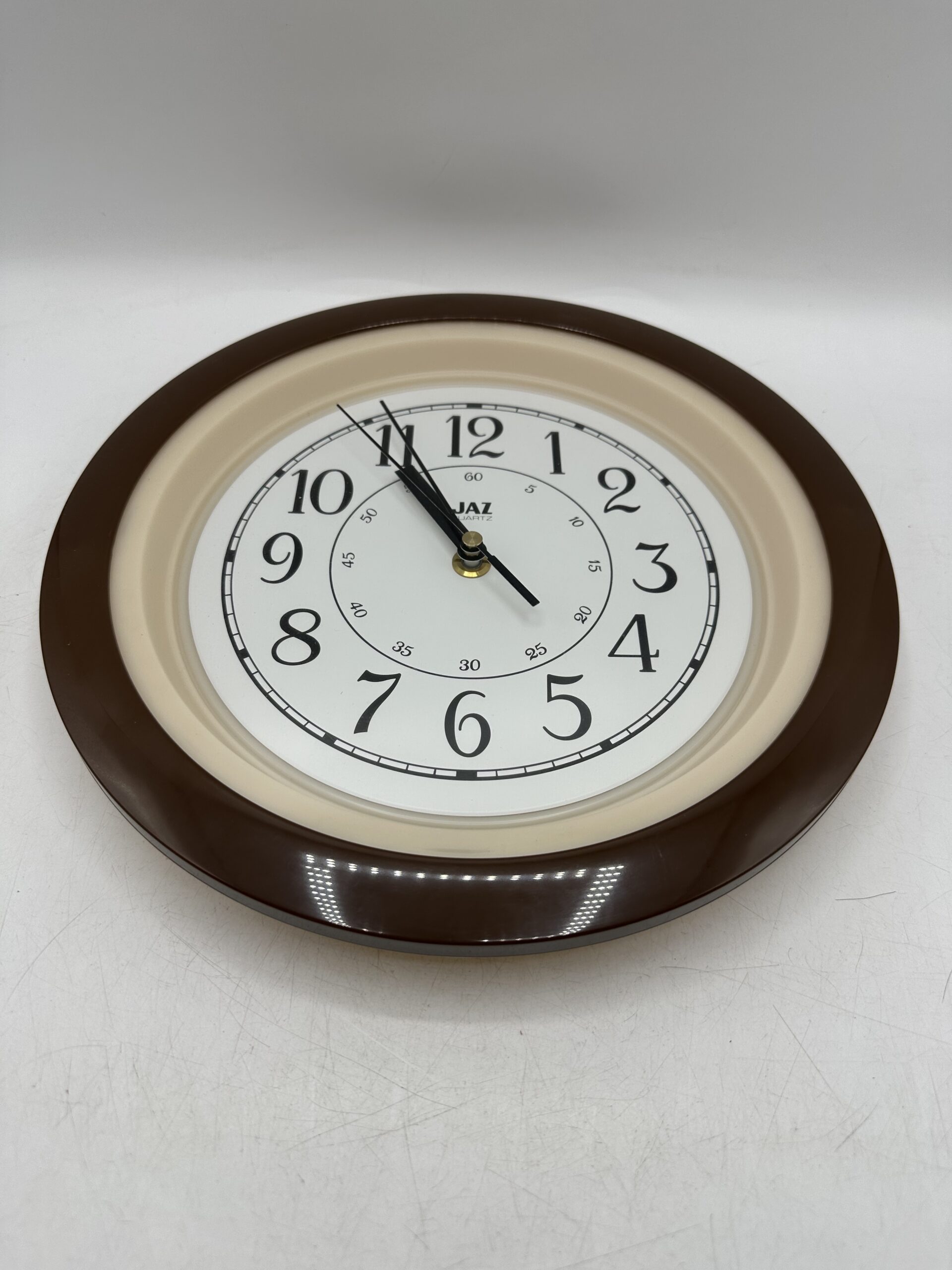 Horloge vintage Jaz Quartz – Image 3
