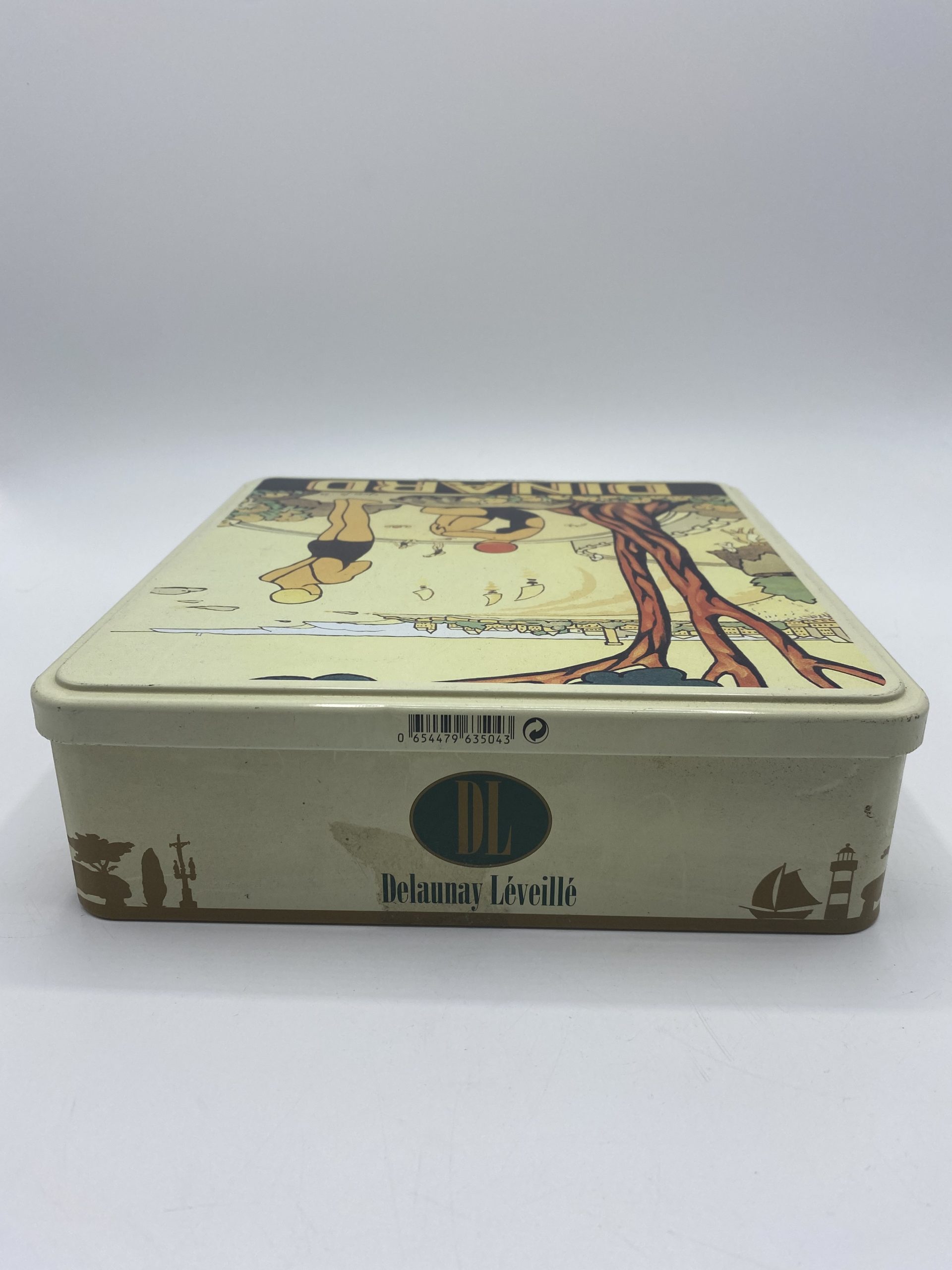 Boite à biscuit en métal vintage Dinard Delauney Léveillé – Image 4
