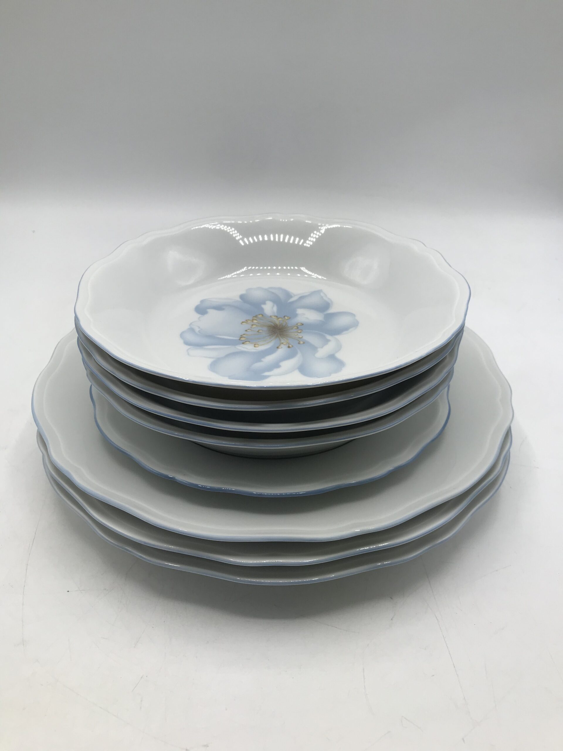 Lot de 8 assiettes Lourioux – Image 4