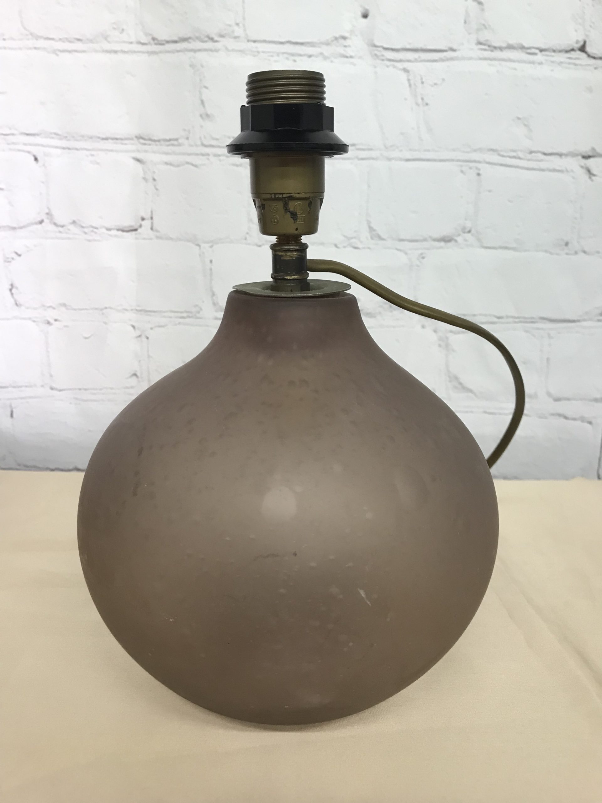 Pied de lampe en verre bullé vieux rose