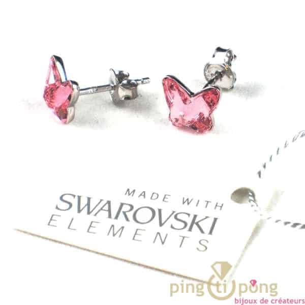 Bijoux en Swarovski Papillon rose de marque Spark sous forme de boucles d’oreilles puces – Image 3